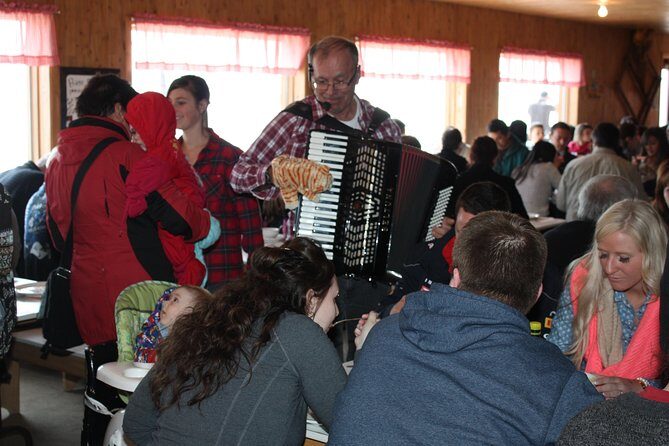 Shuttle from Quebec City to Sugar Shack / Navette Cabane a Sucre - Authentic Perspectives from Previous Travelers