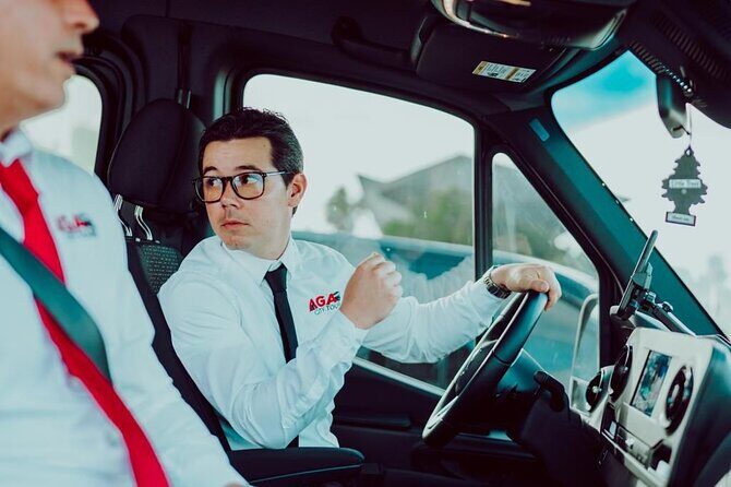 Shuttle service from Miami International Airport - The Ride: Luxury, Comfort, and Scenic Routes