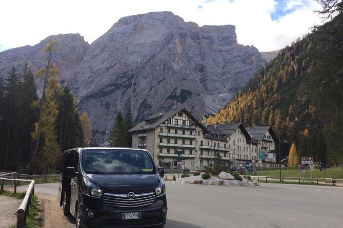 Shuttle to Lake Braies departing from Cortina d'Ampezzo - Key Points