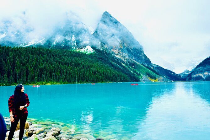 ShuttleBus 2way Banff to Lake Louise (1Hr) and Moraine Lake (1Hr) - Who Should Consider This Tour?