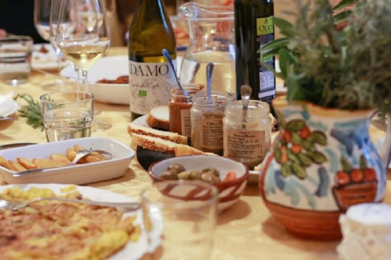 Sicilian cooking class in the historic baglio Florio Adamo - FAQs