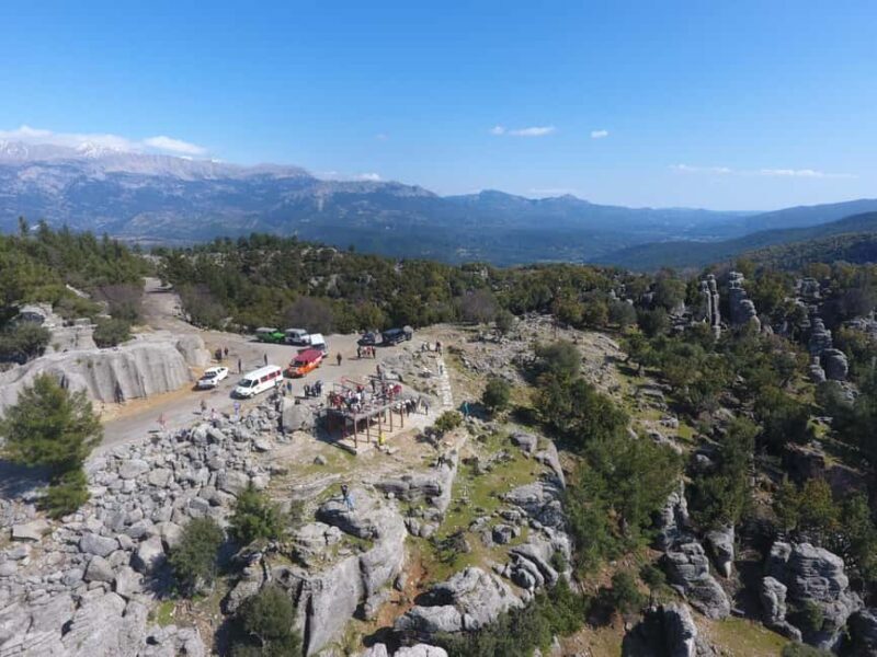 Side: Adler and Eagle Canyon Day Trip with Lunch - The Sum Up