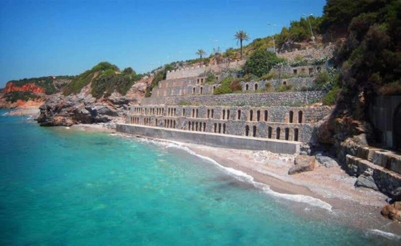 Side: Alanya Boat Tour to the Cleopatra Beach & Hidden Bays - The Entertainment & Food