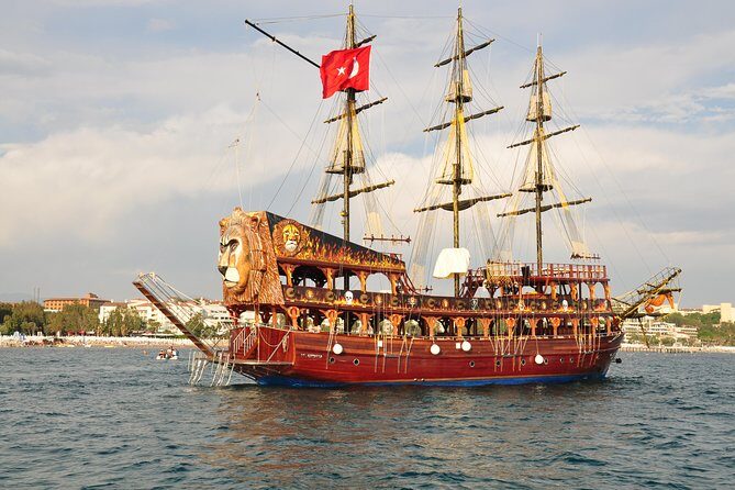 "Side: Boat Adventure to Dolphin Island  Swim and Enjoy Lunch" - Who Is This Tour Best For?