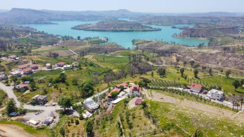 Side: Cabrio Bus and Boat Day Trip at the Green Lake - A Full Breakdown of the Experience