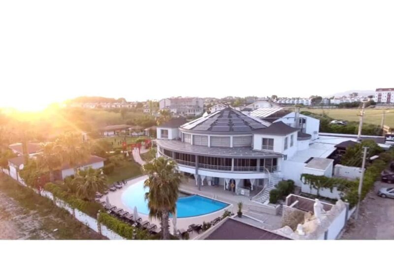 Side: Turkish Bath & Wellness Complex Entry & Treatments - Setting the Scene: What to Expect at the Wellness Complex