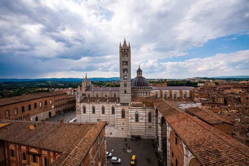 Siena City Tour in Portuguese - Who Is This Tour Best For?