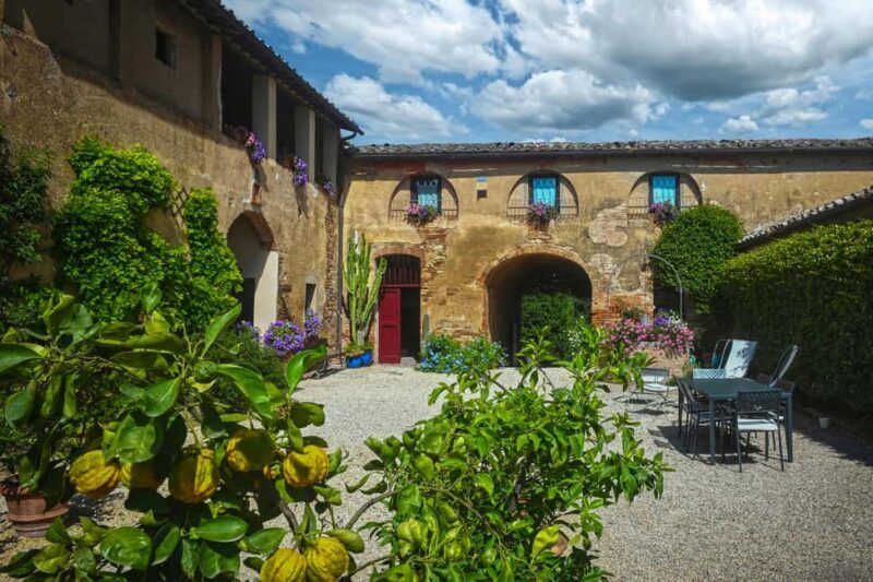Siena: Organic Winery Tour and Wine Tasting - Key Points