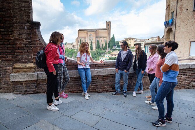 Siena Sightseeing Walking Tour with Food Tastings for Small Groups or Private - Who Would Love This Tour?