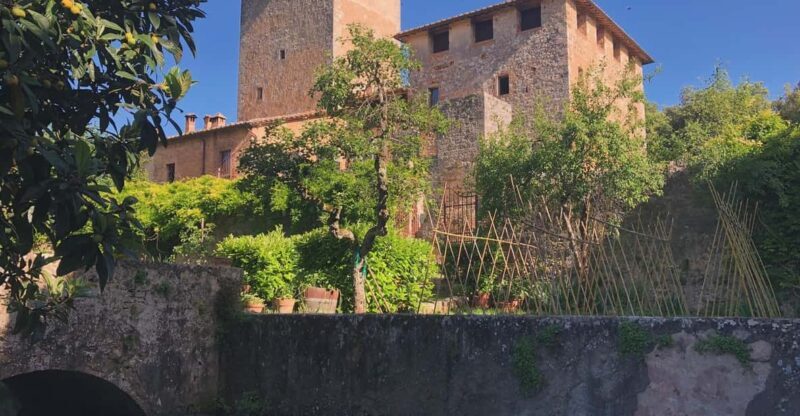 Siena: Tour and Wine Tasting in a Tuscan Private Castle - What You Can Expect from the Tour