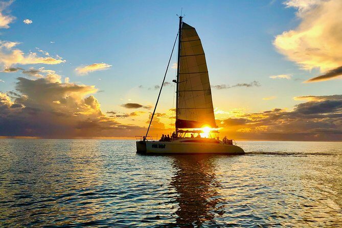 Sightseeing and Sunset Catamaran Sailing Excursion - Key Points