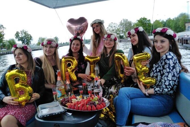 Sightseeing Cruise around the Old Town of Gdansk - The Experience in Detail