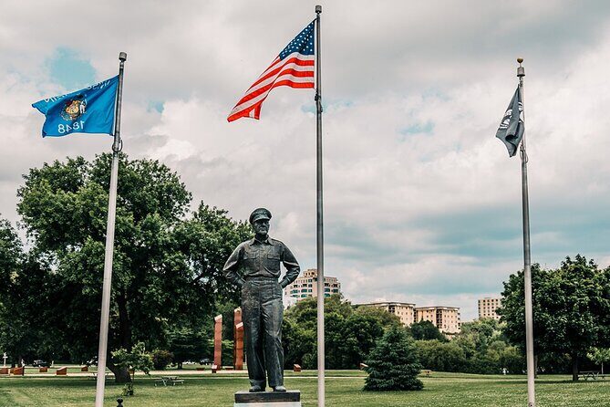 Sightseeing in Milwaukee  Private Walking Tour - Practical Tips for Making the Most of Your Tour