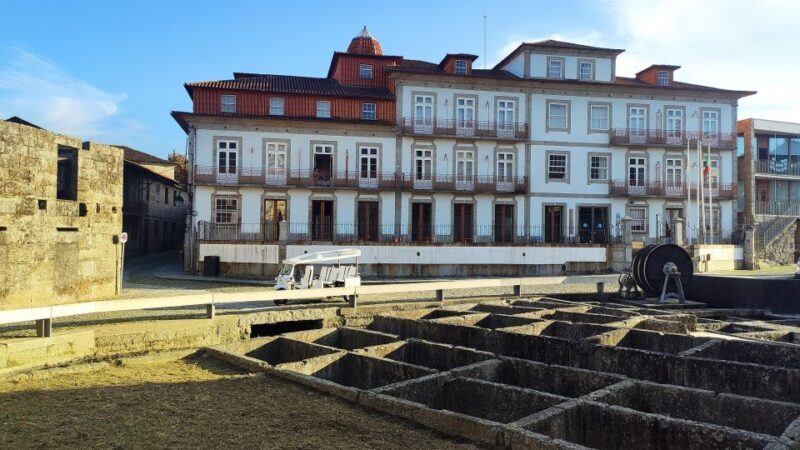 Sightseeing Tours by Electric Tuk-Tuk in Guimarães - The Experience: What It’s Like