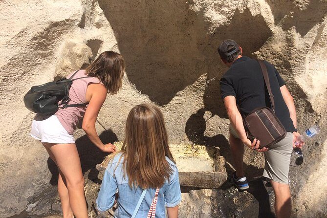 Sightseeing Walking Tour of Rome By Night: Trevi Fountain & Other Highlights - Deep Dive into the Experience