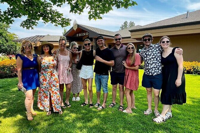 Signature Wine & Boat Tour in Kelowna - Key Points