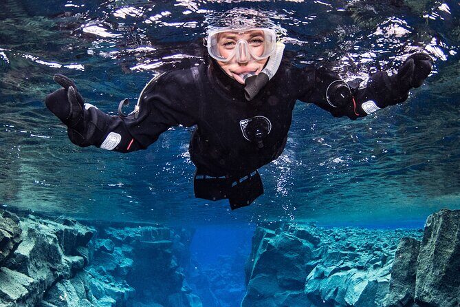 Silfra: Snorkeling Between Tectonic Plates - meet on location - Key Points