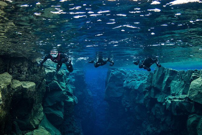Silfra: Snorkeling Between Tectonic Plates Pick Up from Reykjavik - FAQ