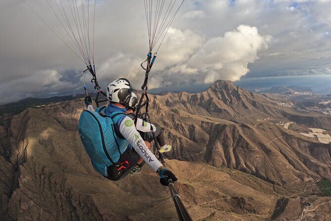 SILVER 1000m paragliding tandem flight above South Tenerife - What Do Travelers Say?