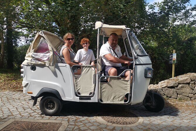 Sintra All Palaces: Aguda, Azenhas do Mar and Praia da Maçã - Frequently Asked Questions