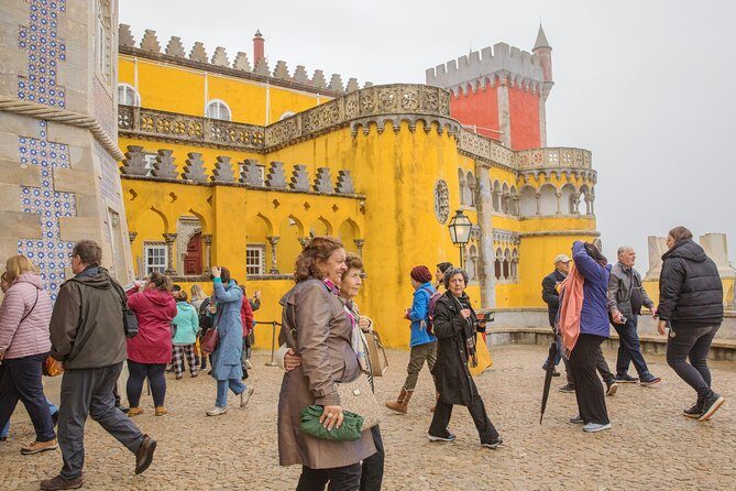 Sintra and Cascais Small-Group Day Trip from Lisbon - Who Should Consider This Tour?