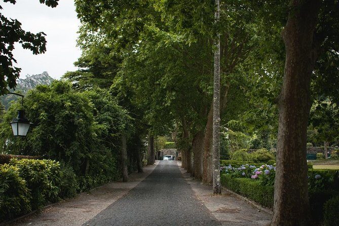 Sintra, Cabo da Roca and Cascais Full Day Private Tour from the West - FAQ