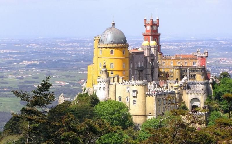 Sintra, Cabo da Roca, Cascais and Estoril Private Tour - Who is This Tour Best For?