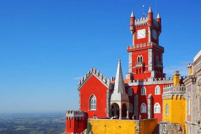 Sintra-Cascais-Pena Palace 8-People Small Group Tour from Lisbon - Explore Portugal’s Highlights in Just One Day