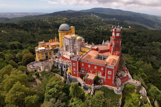 Sintra-Cascais-Pena Palace 8-People Small Group Tour from Lisbon - Who Would Love This Tour?