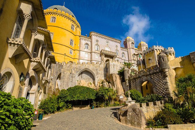 Sintra Castles and Cascais in One Day from Lisbon - Exploring the Itinerary in Detail