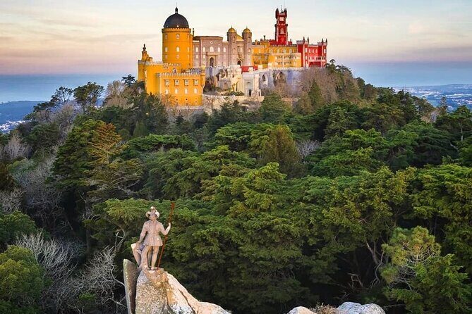 SINTRA FULL-DAY PRIVATE TOUR, Roca Cape, Guincho Beach, Cascais & Estoril - Key Points