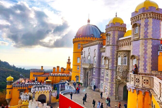 Sintra Half Day with Pena Palace and Regaleira - FAQs
