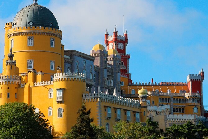 Sintra Historical Jeep Adventure - Palaces & Secret Routes - Classic Portuguese Jeep rides: comfort, access, and the fun factor