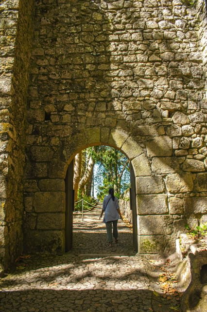 Sintra: Moorish Castle Guided Tour With Entry Ticket - Key Points