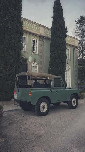 Sintra: Old Town & Coast Classic Land Rover 4x4 Tour - Key Points