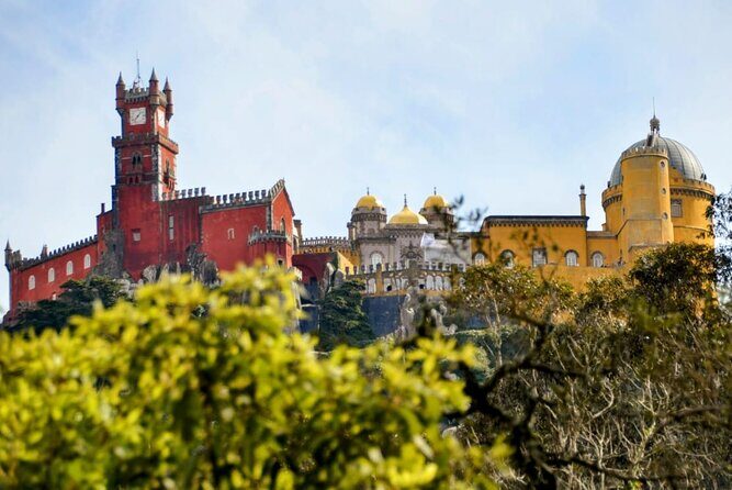 Sintra Palaces and Forest Private Tour - Key Points