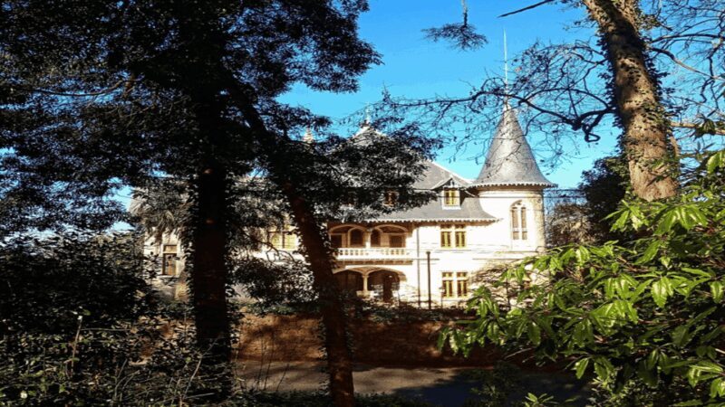 Sintra: Private Palaces, Moorish Castle, and Roca Cape Tour - FAQ