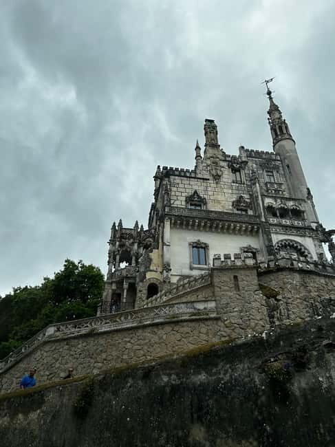 Sintra Tour Full Day by Luxury Mercedes - FAQ