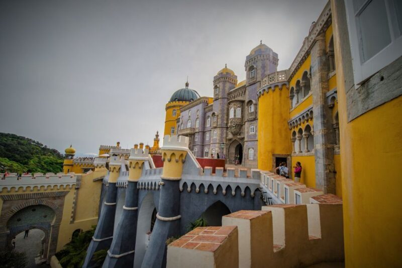 Sintra: Walking Tour with Palace, Castle, and Old Town Visit - An In-Depth Look at the Sintra Walking Tour