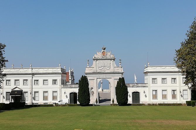 Sintra with a Local - HALF DAY -Pena & Regaleira & Cabo da Roca - Who Should Consider This Tour?