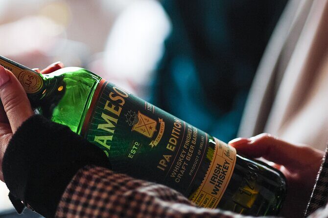 Sip and Stroll Whiskey History Walking Tour in Dublin - The Sum Up: Who Will Love This Tour?