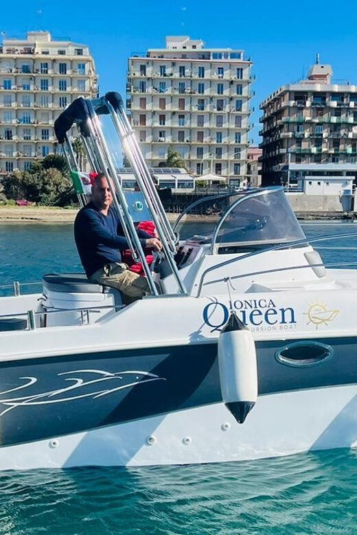 Siracusa Excursion Boats:Tour of Augusta and Brucoli's Coast - Key Points