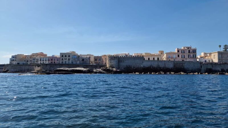 Siracusa: Ortigia +sea caves +fishing experience - Key Points