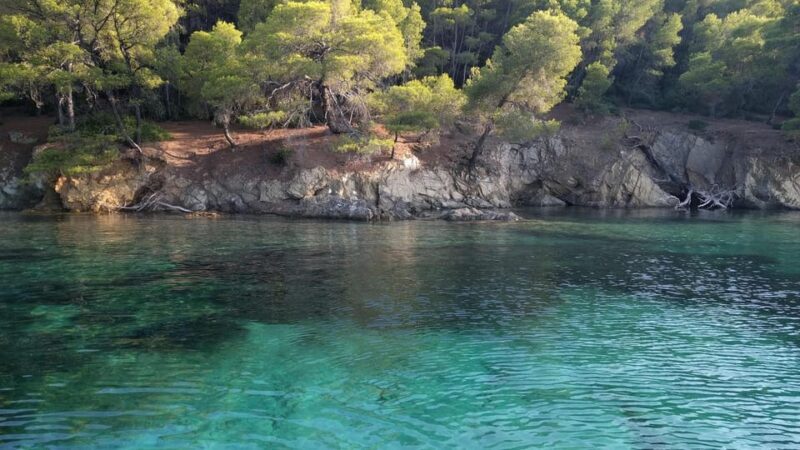 Sithonia: Waterfront Sailing Boat Tour of Secluded Coves - Who Should Consider This Tour?