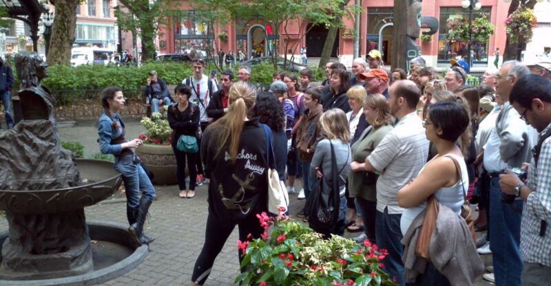 Six Women - A Historical Walking Tour - What the Reviews Say