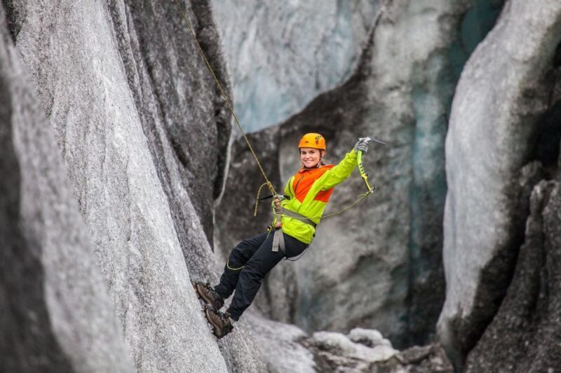 Skaftafell: Glacier Hike and Ice Climbing Guided Experience - What to Expect on the Glacier Hike and Ice Climbing Tour