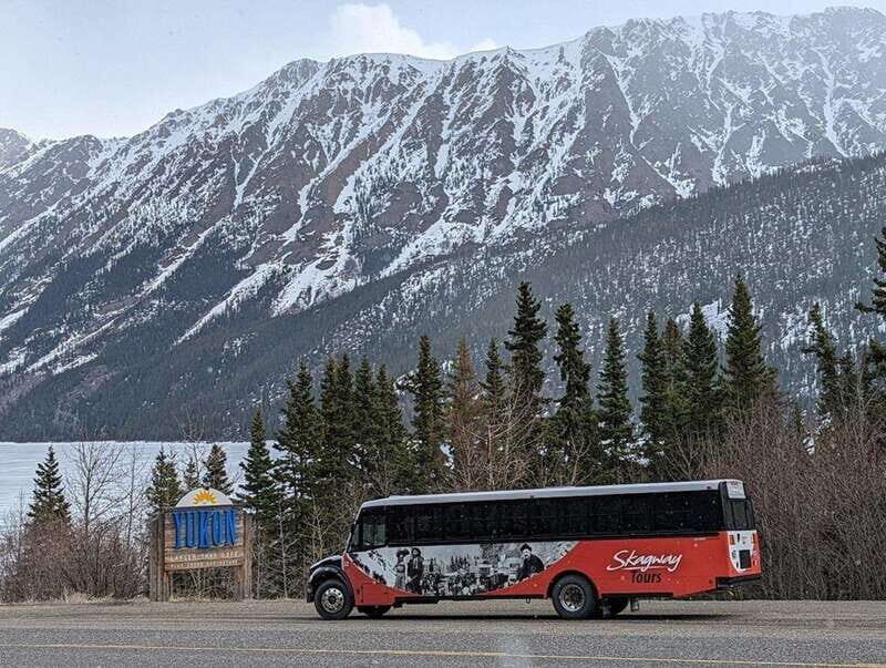 Skagway: Klondike Highway & Yukon Bus Tour with Husky Kennel - The Scenic Journey: White Pass and Beyond
