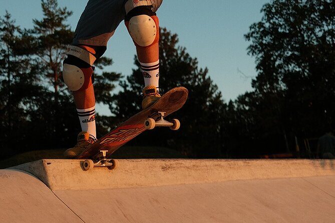 Skateboarding in Vienna Experience skating and new friends in the skate park - The Experience for Different Travelers