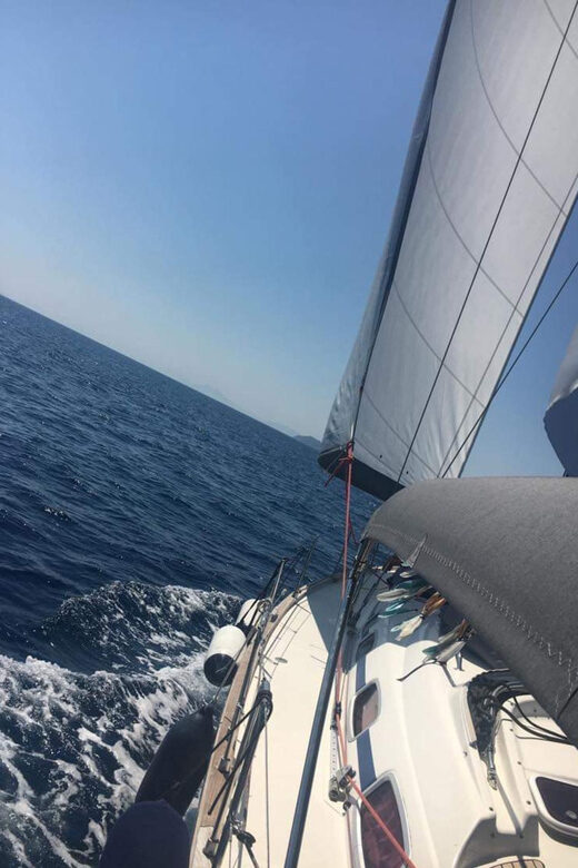 Skiathos: day sailing trip with swim stops and lunch - FAQs