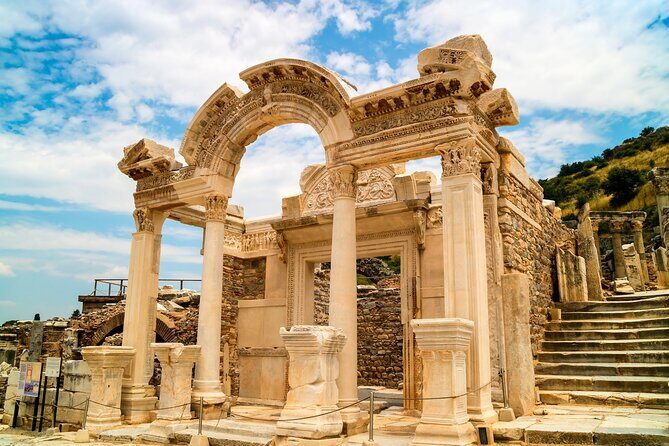 SKIP-THE-LINE: BEST OF EPHESUS PRIVATE TOUR with Lunch & ENTRY - Who Is This Tour Perfect For?